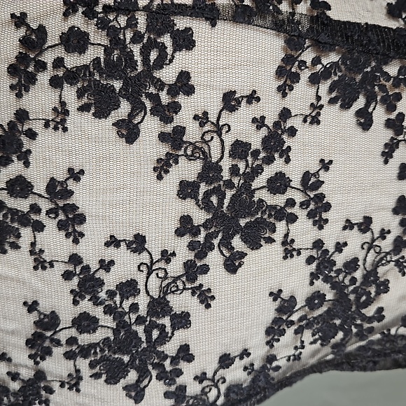 MADE IN CANADA Sheer lace full length dress - Picture 3 of 7